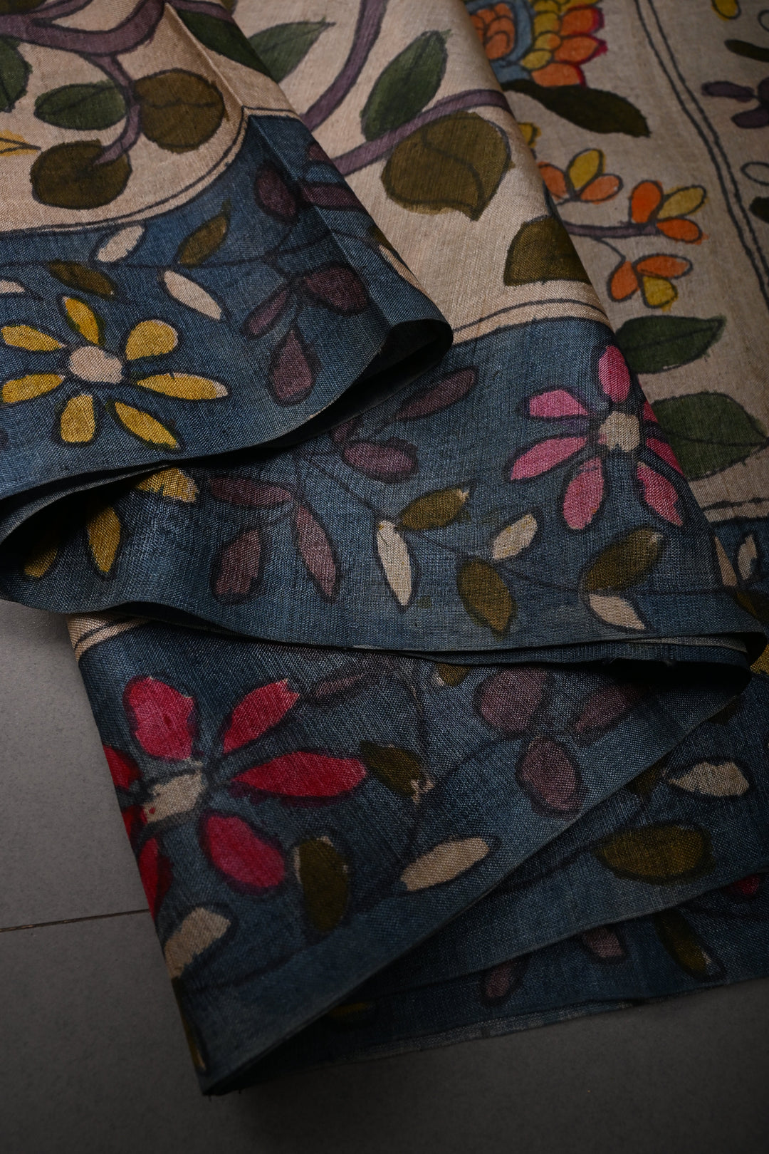 Floral Theme : Beige Authentic Pen Kalamkari Handpainted on Pure Tussar Silk Saree with Contrast Borders | SILK MARK CERTIFIED | SHOBITAM
