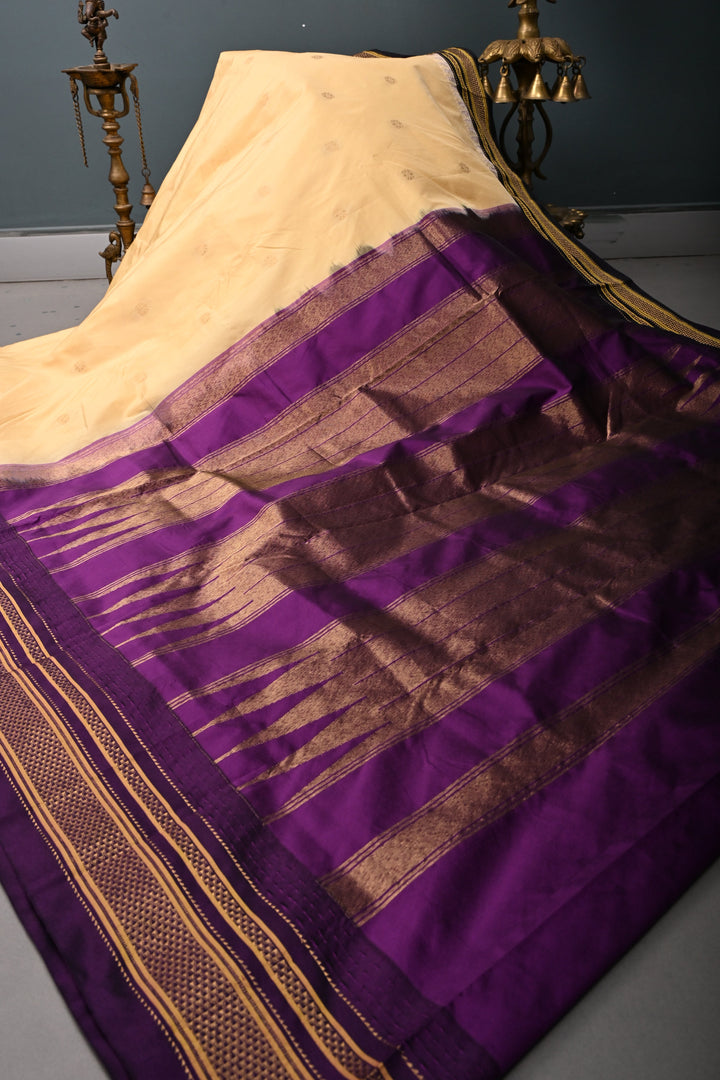 Morning Glory Ilkal Weave Mercerized Bagalkote Cotton Saree with Floral Zari Buttas and Contrast Zari Border | SHOBITAM