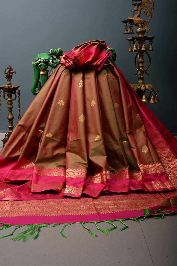 Green-Pink Dual tone Kanchi Semi Silk Saree with Zari Buttas and Contrast Zari Border | SHOBITAM