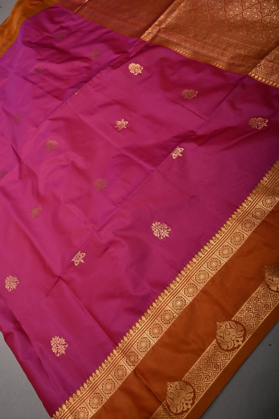 Rani Pink Dual tone Kanchi Semi Silk Saree with Zari Buttas and Contrast Zari Border | SHOBITAM