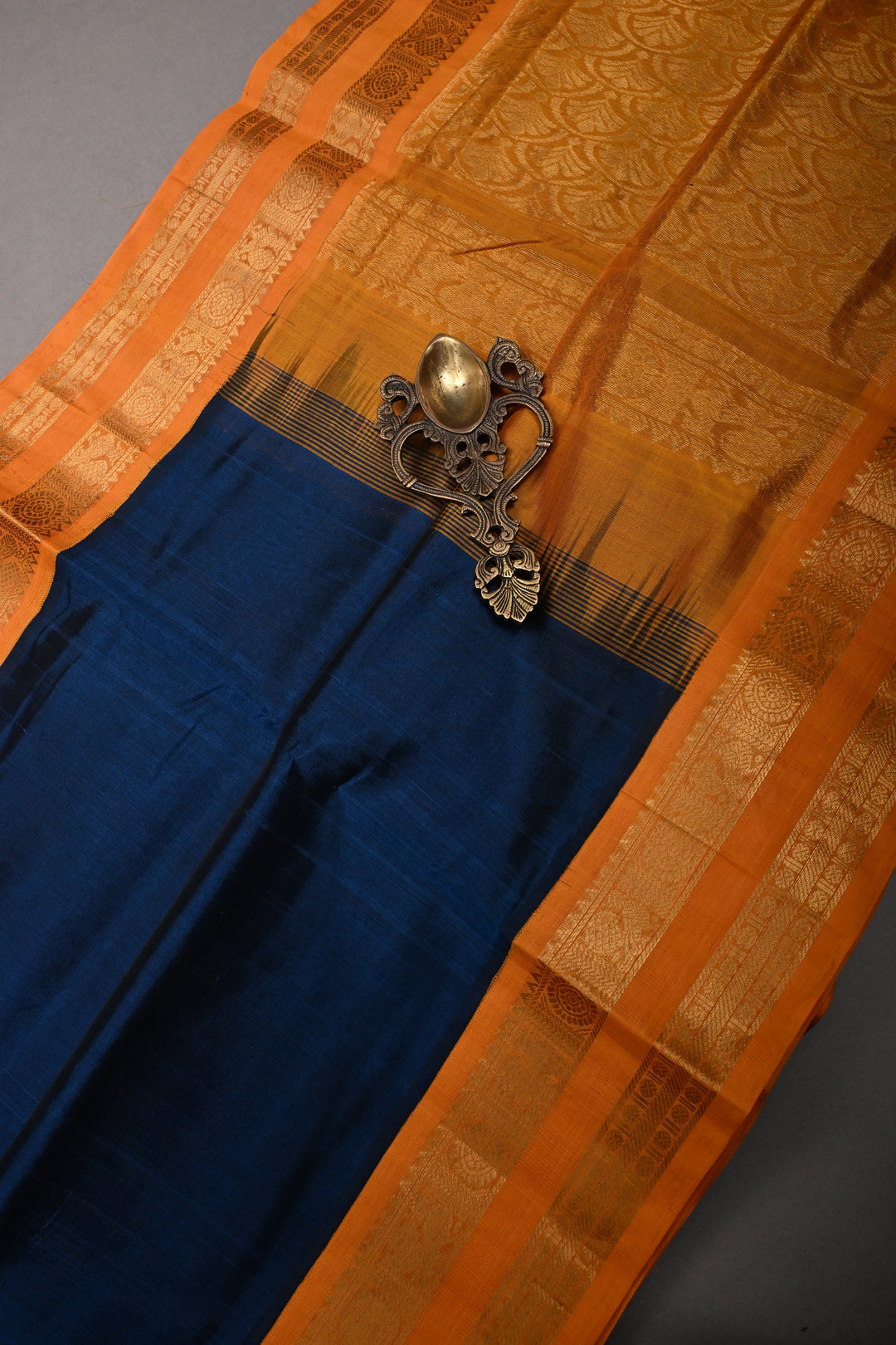 Prussian Blue 9 Yards Madisar Silk Cotton Saree with Contrast Zari Border ,No Blouse Piece