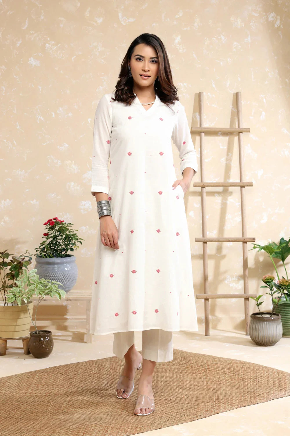 Handloom White Soft Cotton Jamdani Kurta Set With Dupatta | SHOBITAM