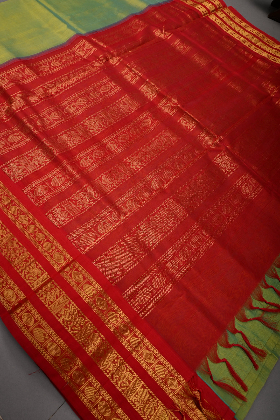 Green-Mustard Dula Tone 9 Yards Madisar Silk Cotton Saree with Contrast Zari Border ,No Blouse Piece