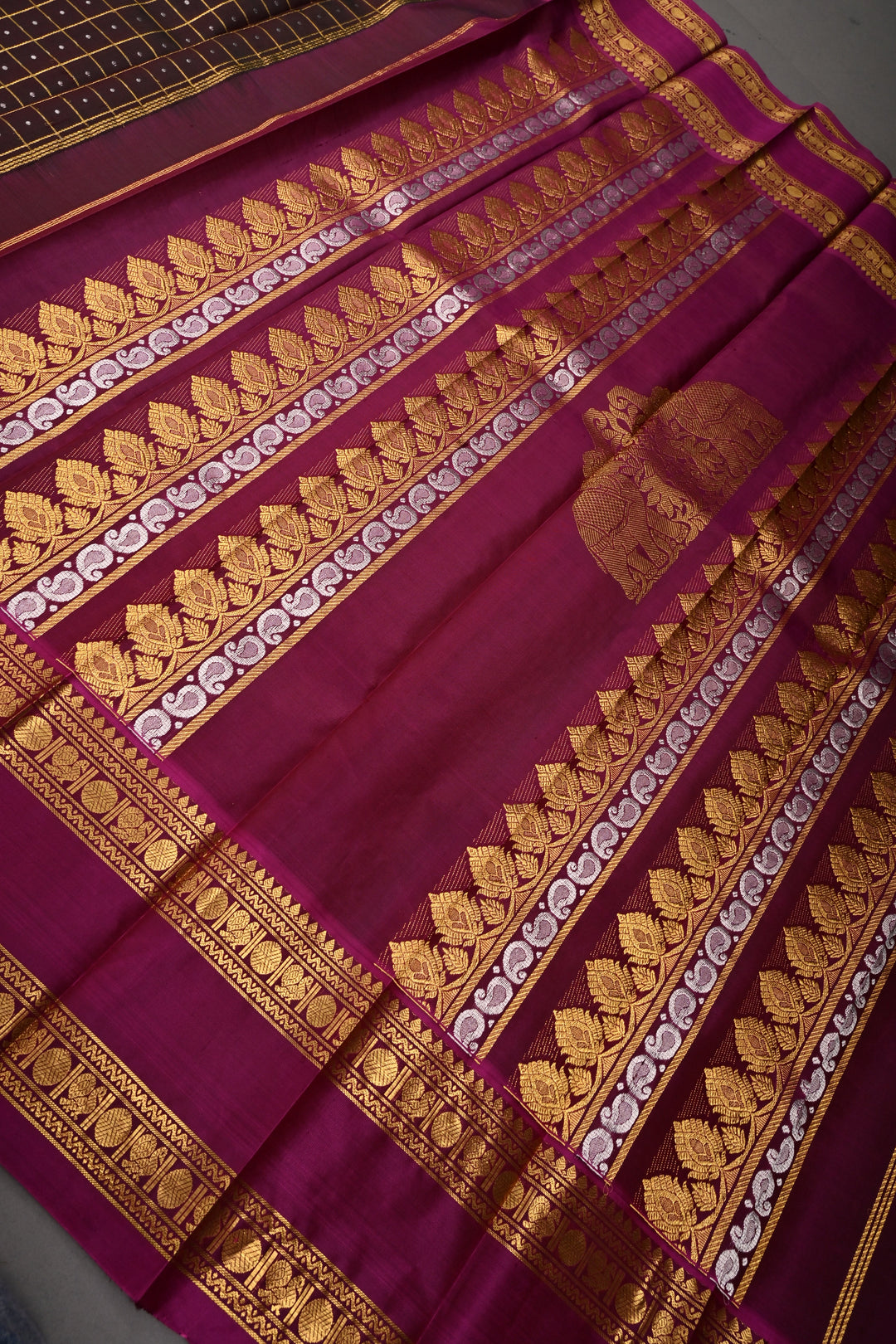 Green-Pink Zari Checks on Pure Kanjivaram Soft Silk Saree with Lakshadeepam Buttas and Contrast Rettiapet Zari Border | SILK MARK CERTIFIED | SHOBITAM