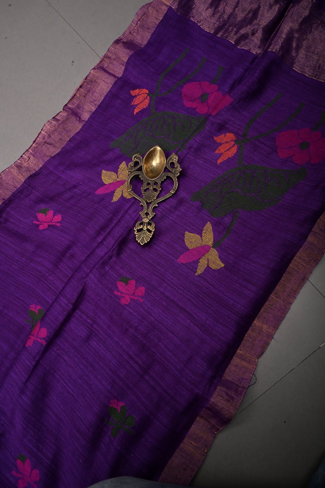 Deep Purple Matka Silk Saree with Jamdani Meenakari Weaving Buttas and Antique Zari Border | SILK MARK CERTIFIED | SHOBITAM
