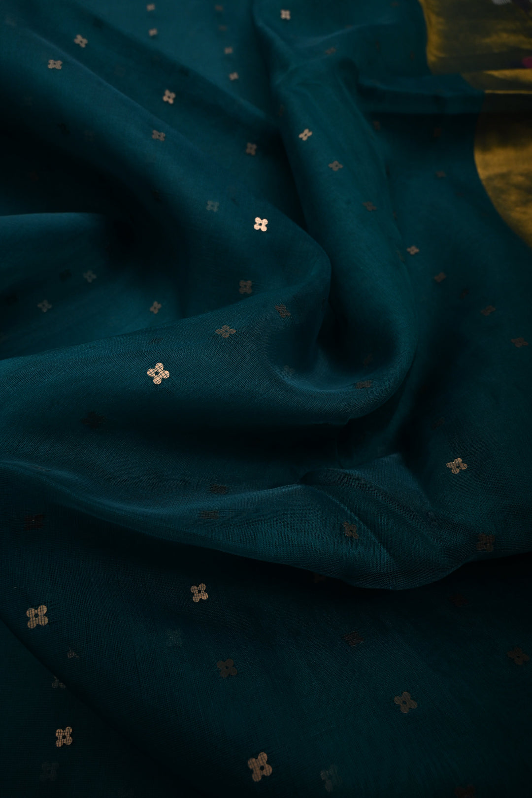 Rama Green Muslin Silk Saree with Pocket Sequins and Paithani Style Pallu | SILK MARK CERTIFIED | SHOBITAM