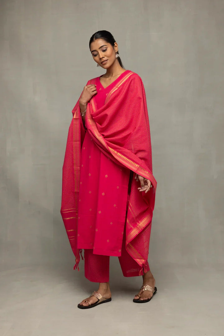 Pink Radiance South Cotton Kurta Set | SHOBITAM
