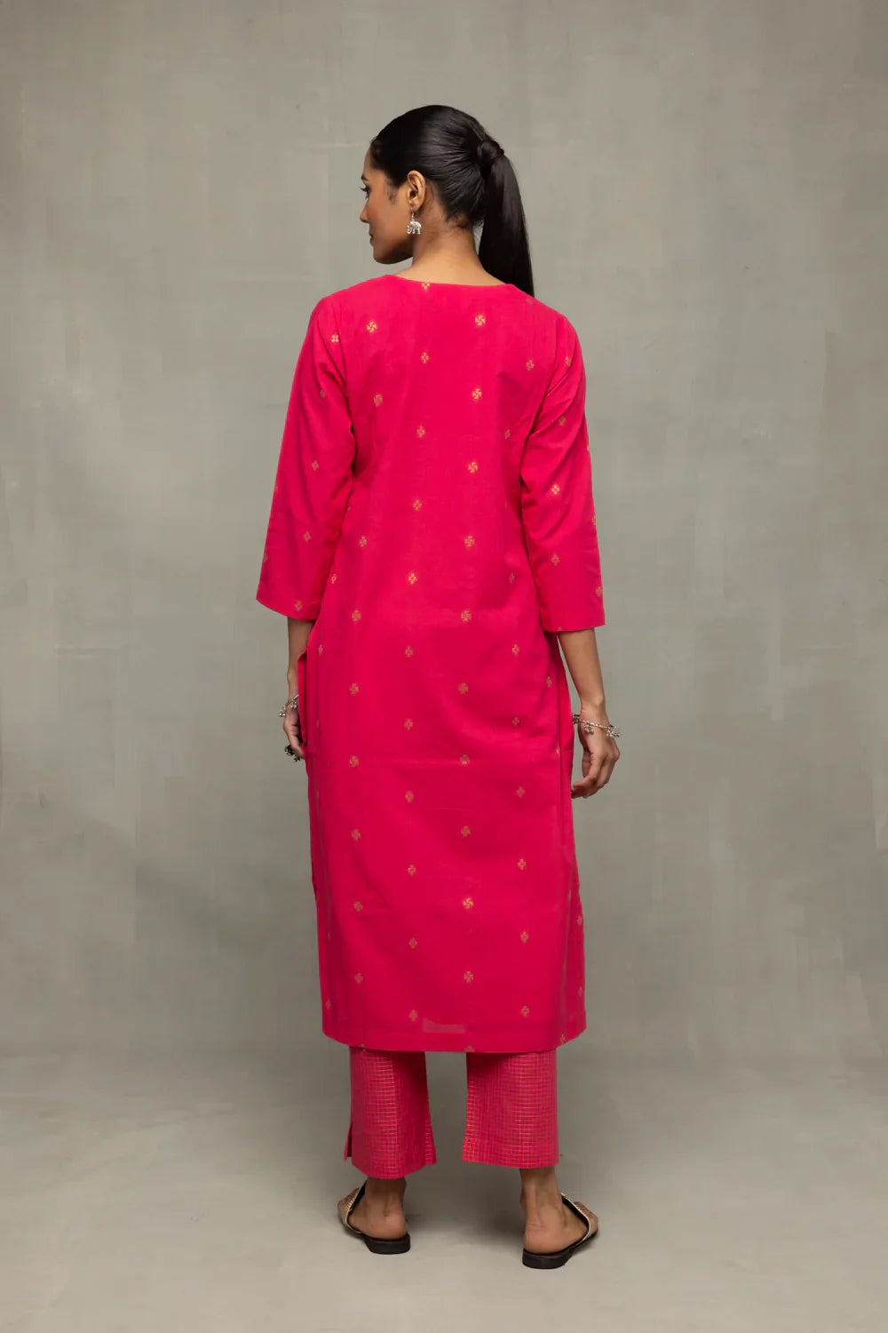 Pink Radiance South Cotton Kurta Set | SHOBITAM