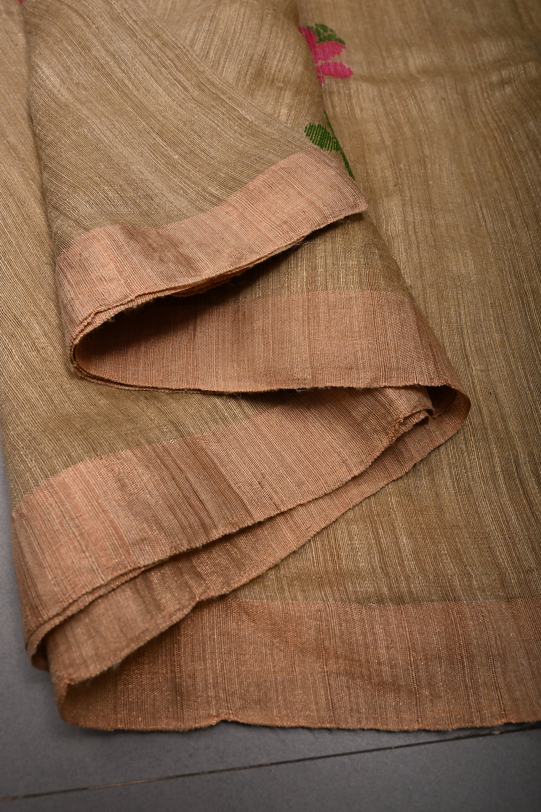 Kora Color Matka Silk Saree with Jamdani Meenakari Weaving Buttas and Muted Tissue Zari Border | SILK MARK CERTIFIED | SHOBITAM