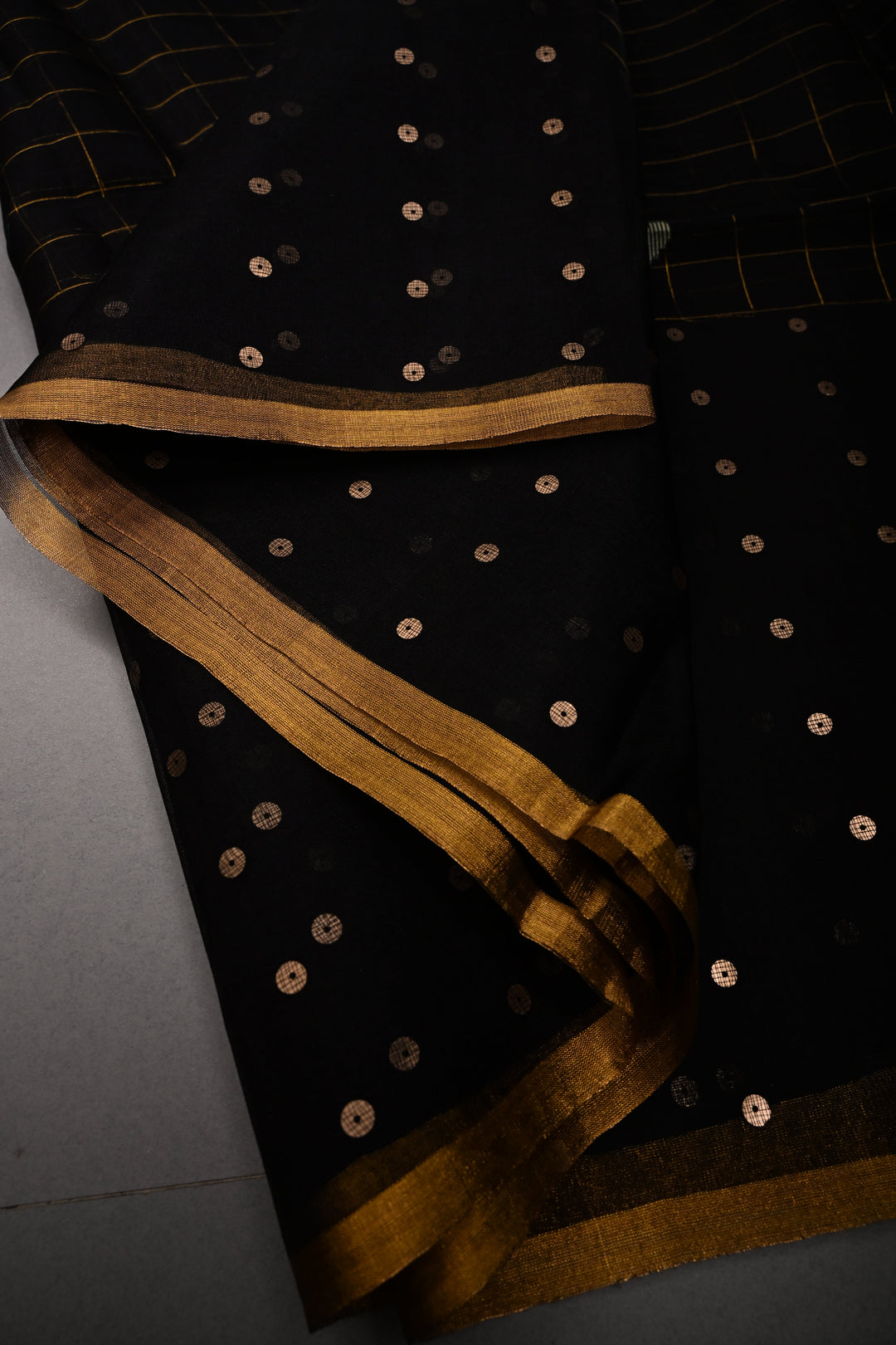 Black Jamdani Weaving on Silk Muslin Saree with Pocket Sequins and Paithani Style Tissue  Pallu | SILK MARK CERTIFIED