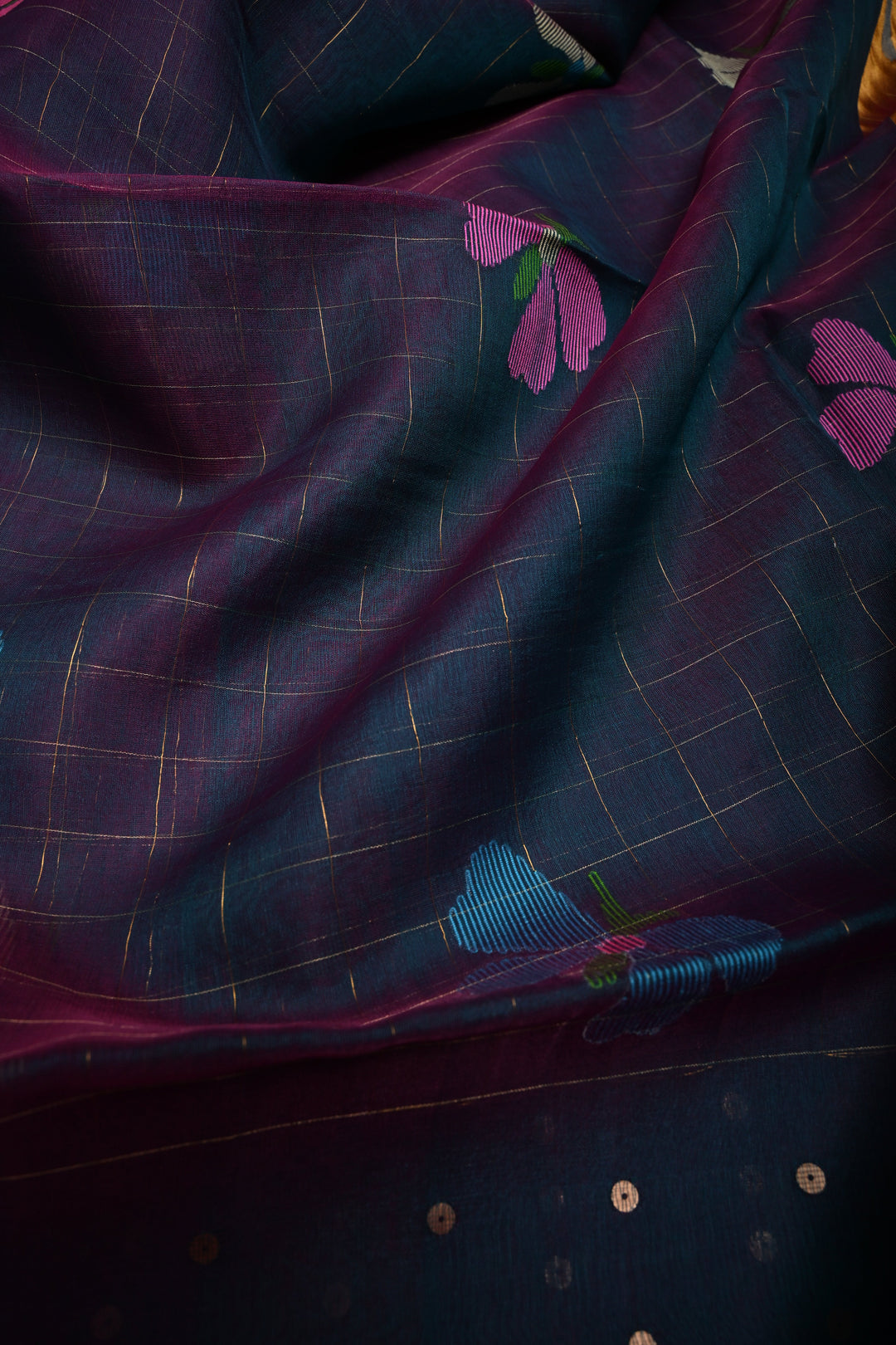 Green-Pink Dual Tone Jamdani Weaving on Silk Muslin Saree with Pocket Sequins and Paithani Style Tissue Pallu | SILK MARK CERTIFIED | SHOBITAM