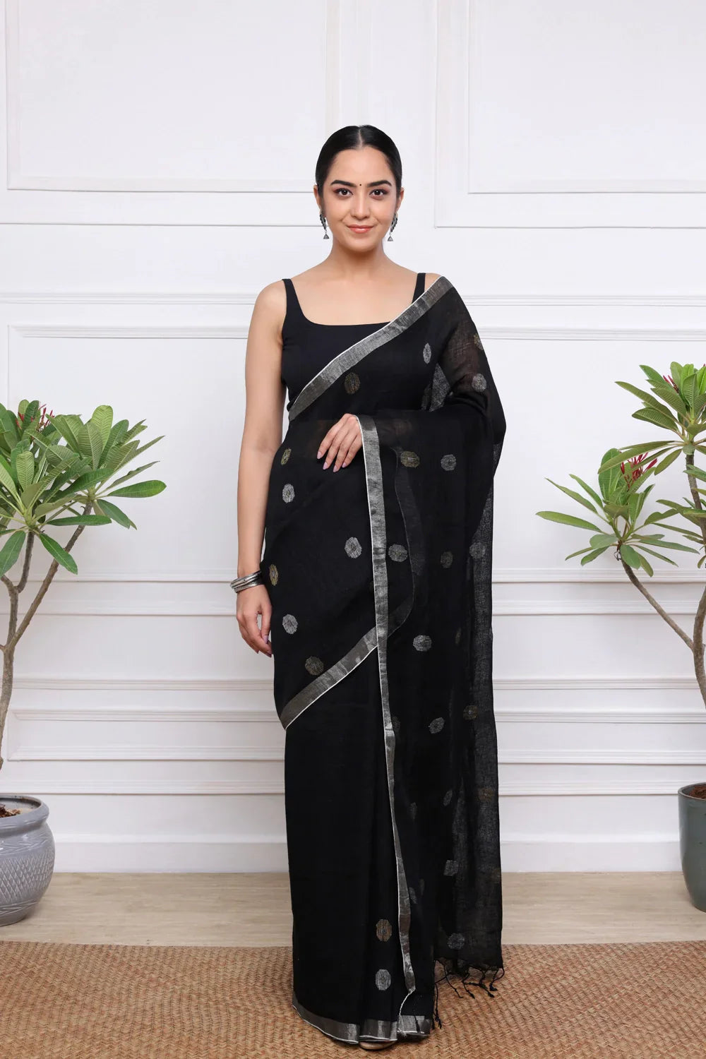 Basic Kaala Blouse | SHOBITAM