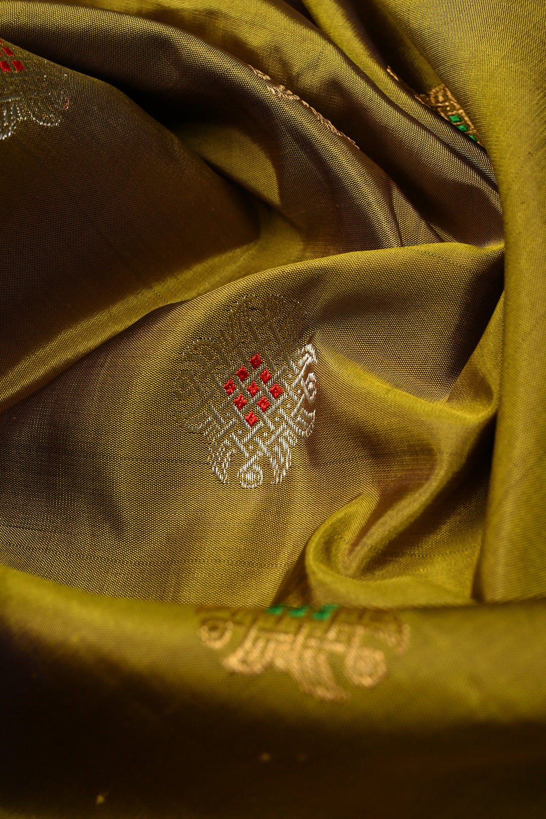 Henna Green Pure Gadwal Silk Saree with Meenakari Rangoli Zari Buttas and Contrast Wide Zari Border | SILK MARK CERTIFIED | SHOBITAM