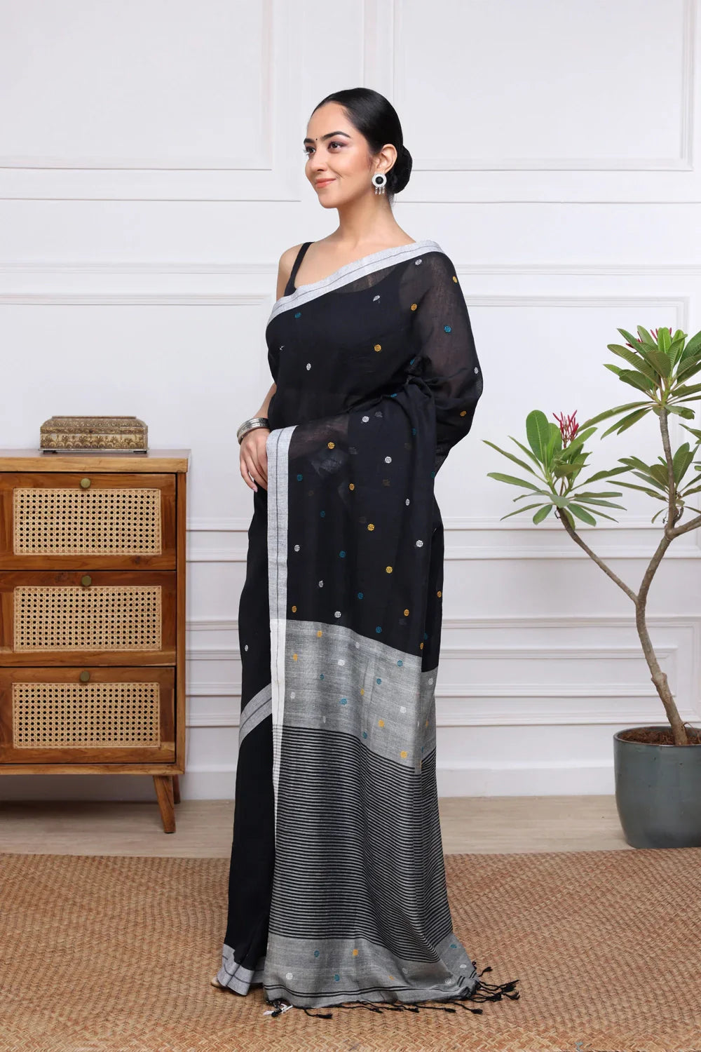 Handloom Black Polka Dot Pure Cotton Jamdani Saree | SHOBITAM