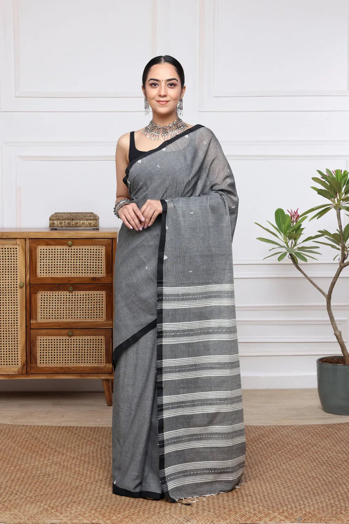 Handloom Grey Mulmul Jamdani Saree With Black Border | SHOBITAM