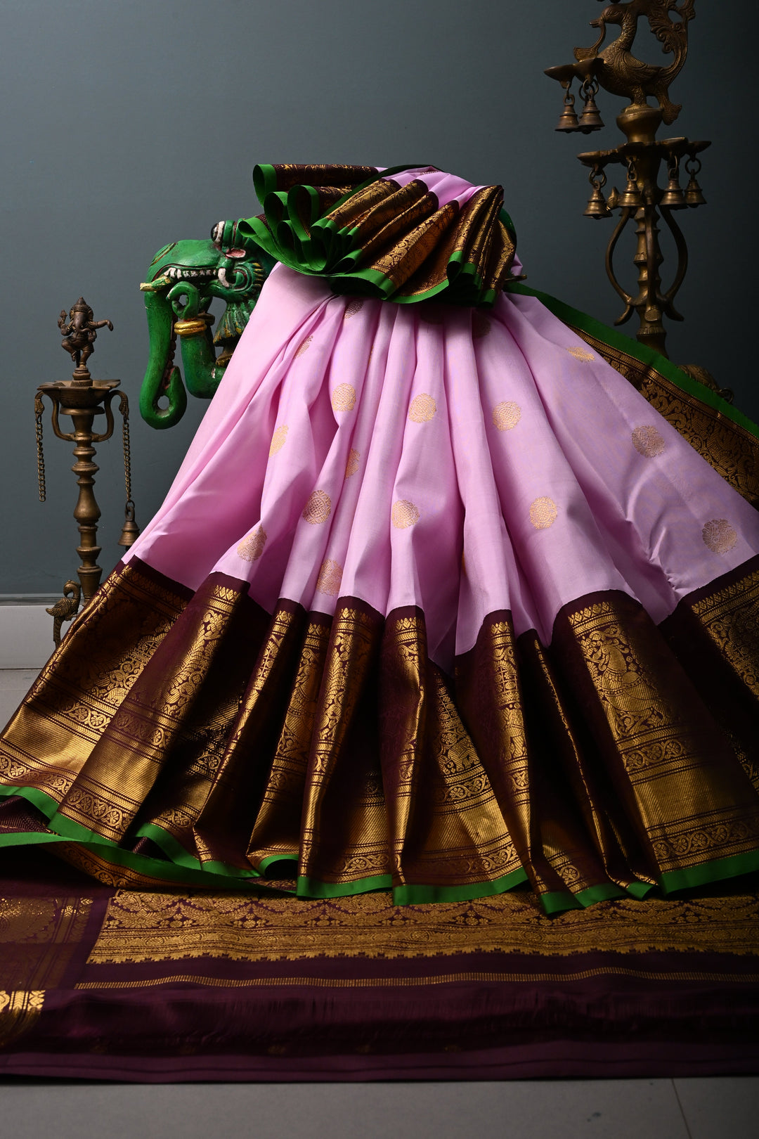Thistle Pink Korvai Pure Gadwal Silk Saree with Zari Buttas and Contrast Wide Zari Border | SILK MARK CERTIFIED | SHOBITAM