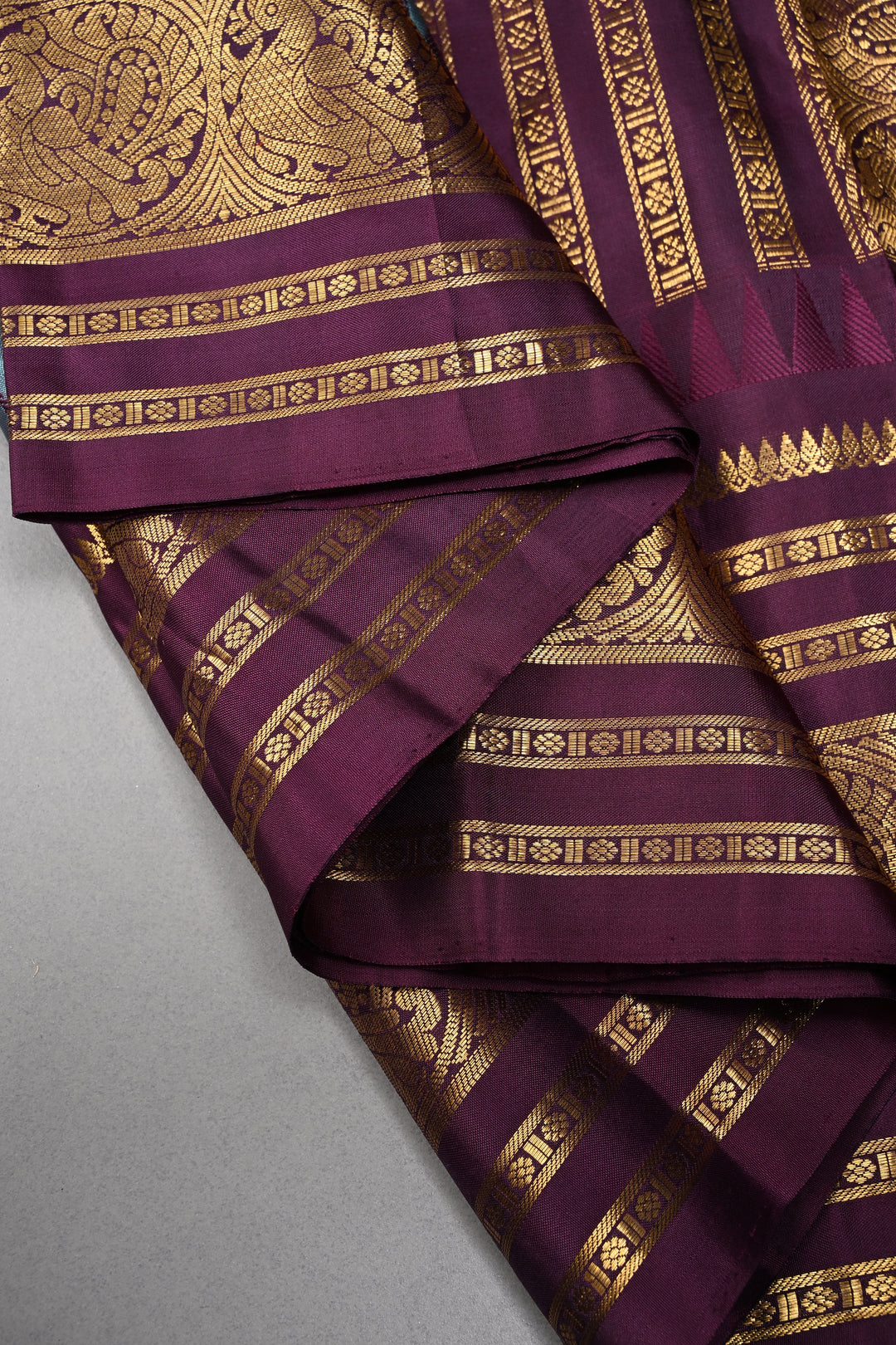 Grayish Blue Gadwal Silk Saree with Zari Buttas and Contrast Wide Zari Border | SILK MARK CERTIFIED | SHOBITAM