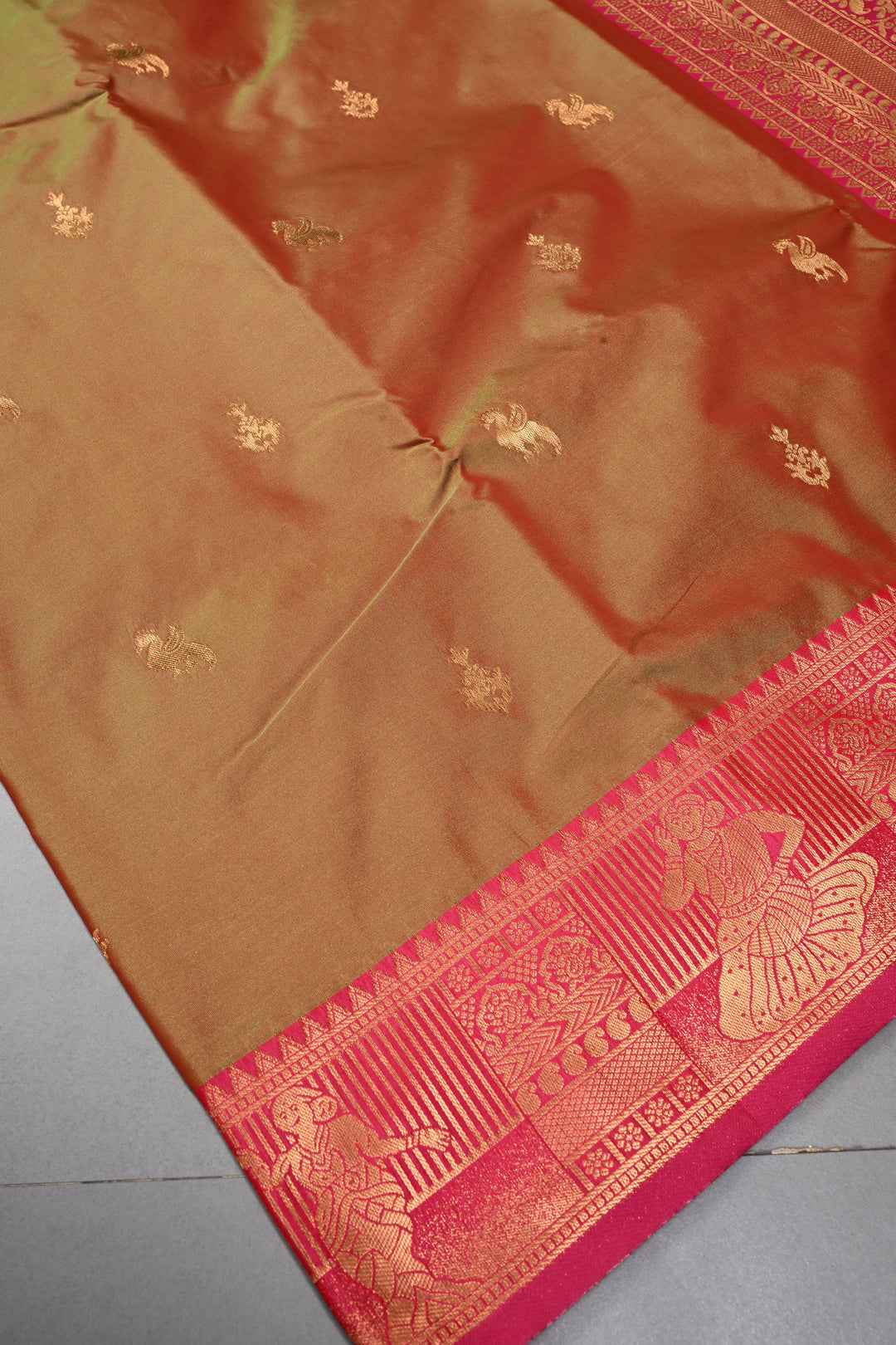 Green-Pink Dual tone Kanchi Semi Silk Saree with Zari Buttas and Zari Border | SHOBITAM