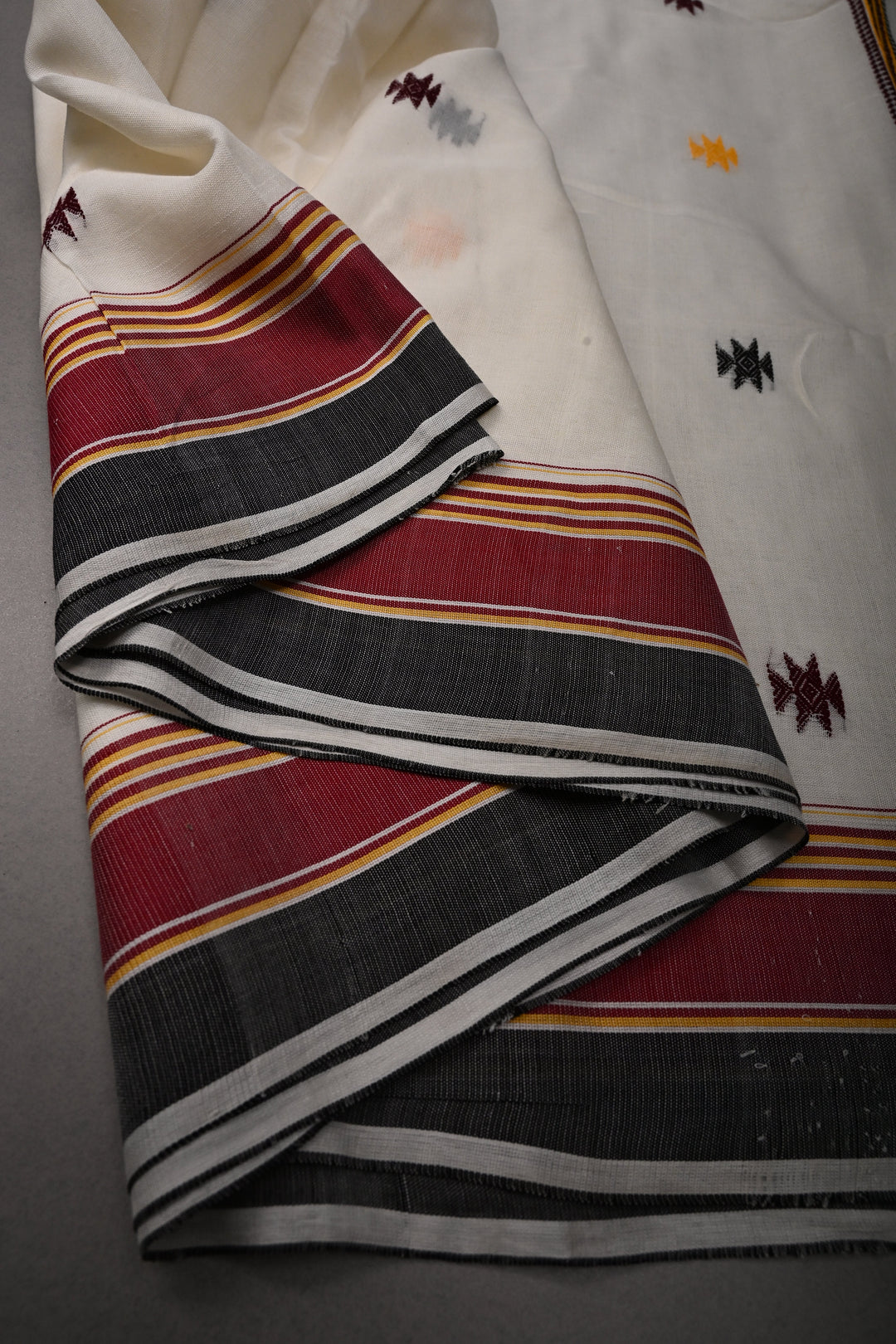 Ivory Bhujodi Kala Cotton Saree with Thread Buttas and Contrast Border | SHOBITAM