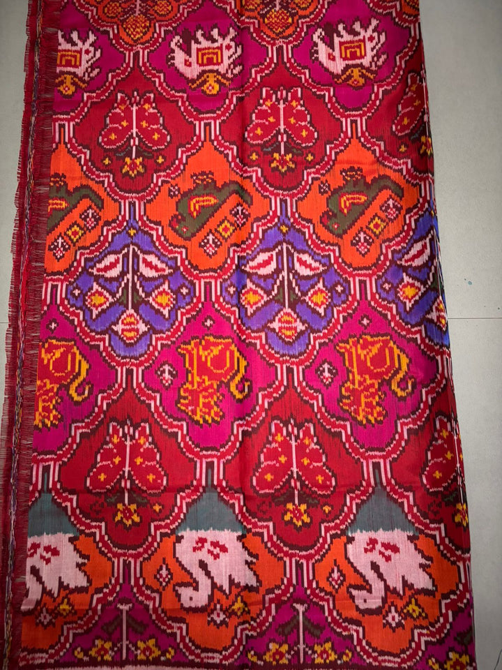 Dupatta : Twill Weave Authentic Single  Ikkat Patan Patola Handwoven Pure Silk Duptatta in Multicolor with Rangkat Style Twill Design | SILK MARK CERTIFIED | SHOBITAM