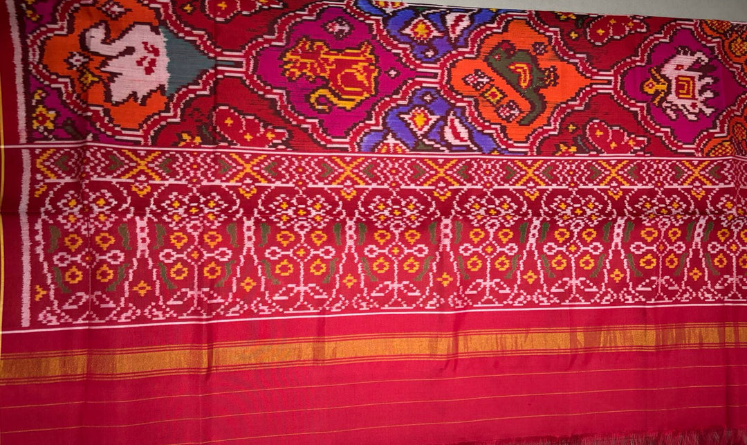 Dupatta : Twill Weave Authentic Single  Ikkat Patan Patola Handwoven Pure Silk Duptatta in Multicolor with Rangkat Style Twill Design | SILK MARK CERTIFIED | SHOBITAM