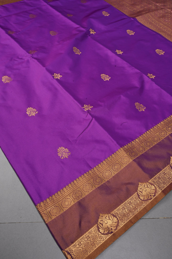 Vadamalli Kanchi Semi Silk Saree with Zari Buttas and Rettaipet Contrast Zari Border | SHOBITAM