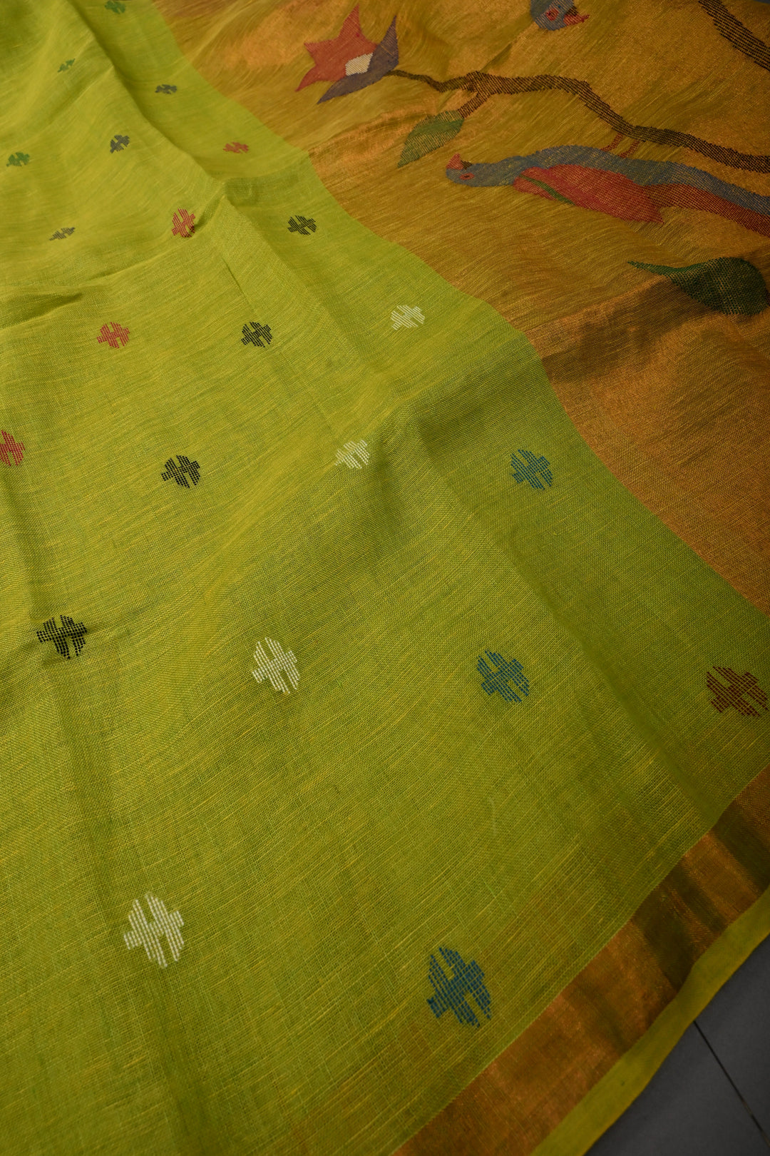 Chartreuse Handloom Linen with Paithani Border Saree | SHOBITAM
