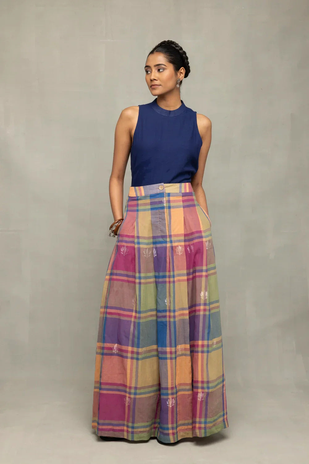 Lotus Meadow Checkered Jamdani Skord | SHOBITAM