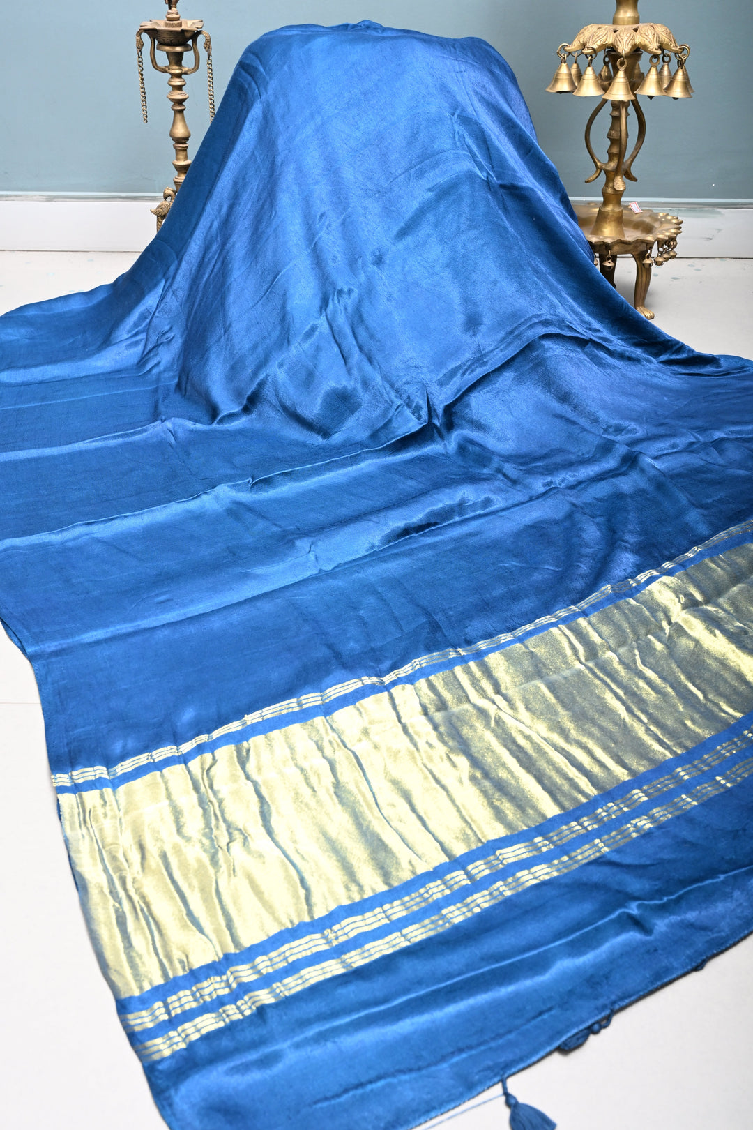 // color correction// Peacock Blue Borderless Modal Silk Saree with Lagda Patta Crushed Pallu | SHOBITAM