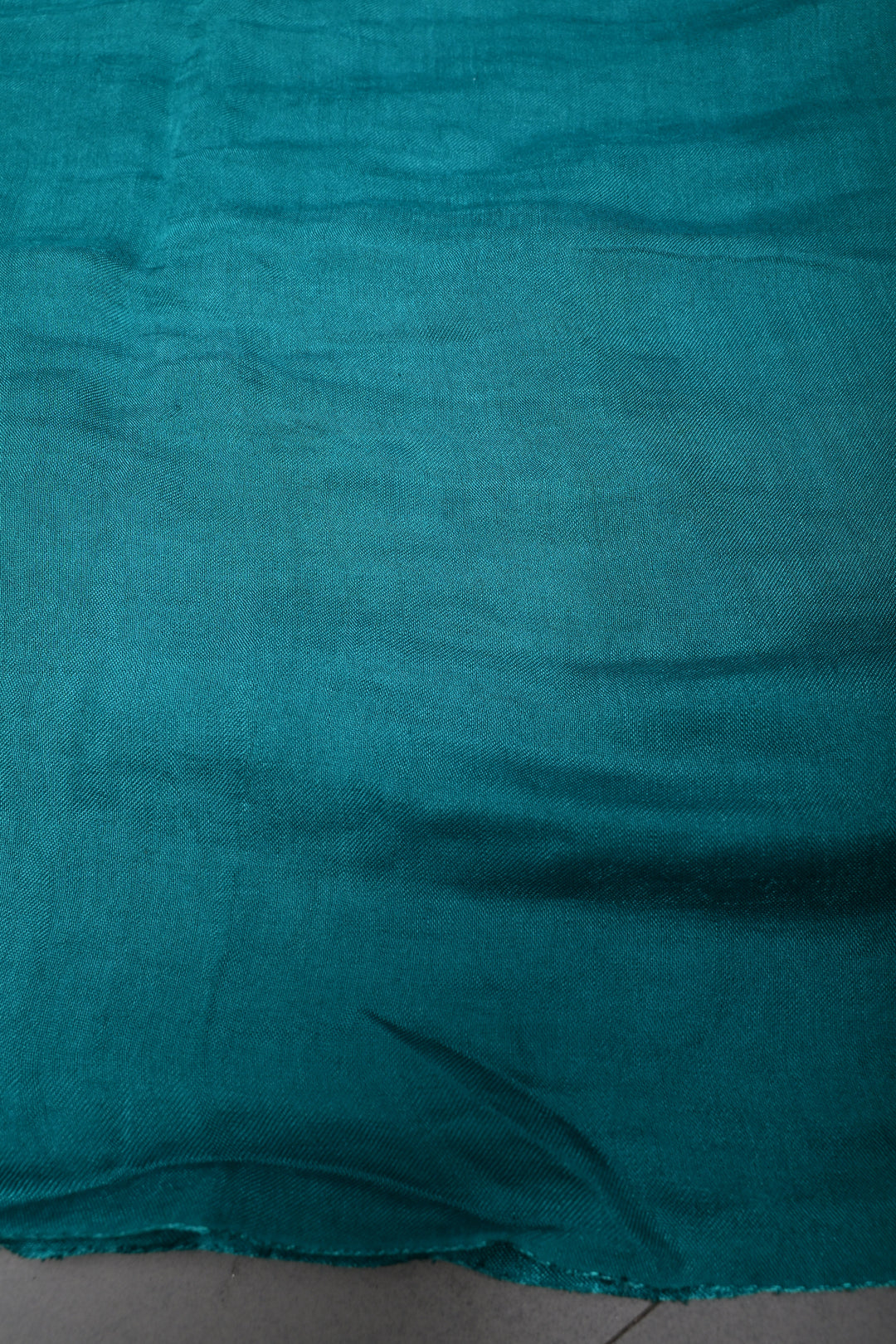 Teal Green Borderless Modal Silk Saree with Lagda Patta Crushed Pallu | SHOBITAM