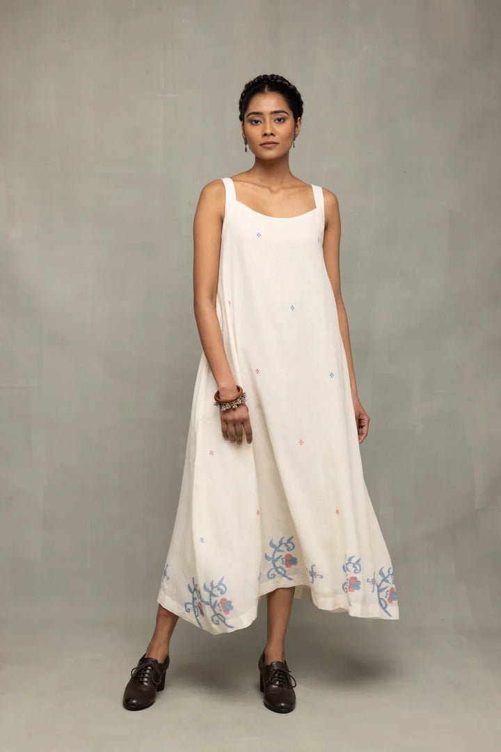 Cream Bela Buta Pure Cotton Jamdani Dress | SHOBITAM