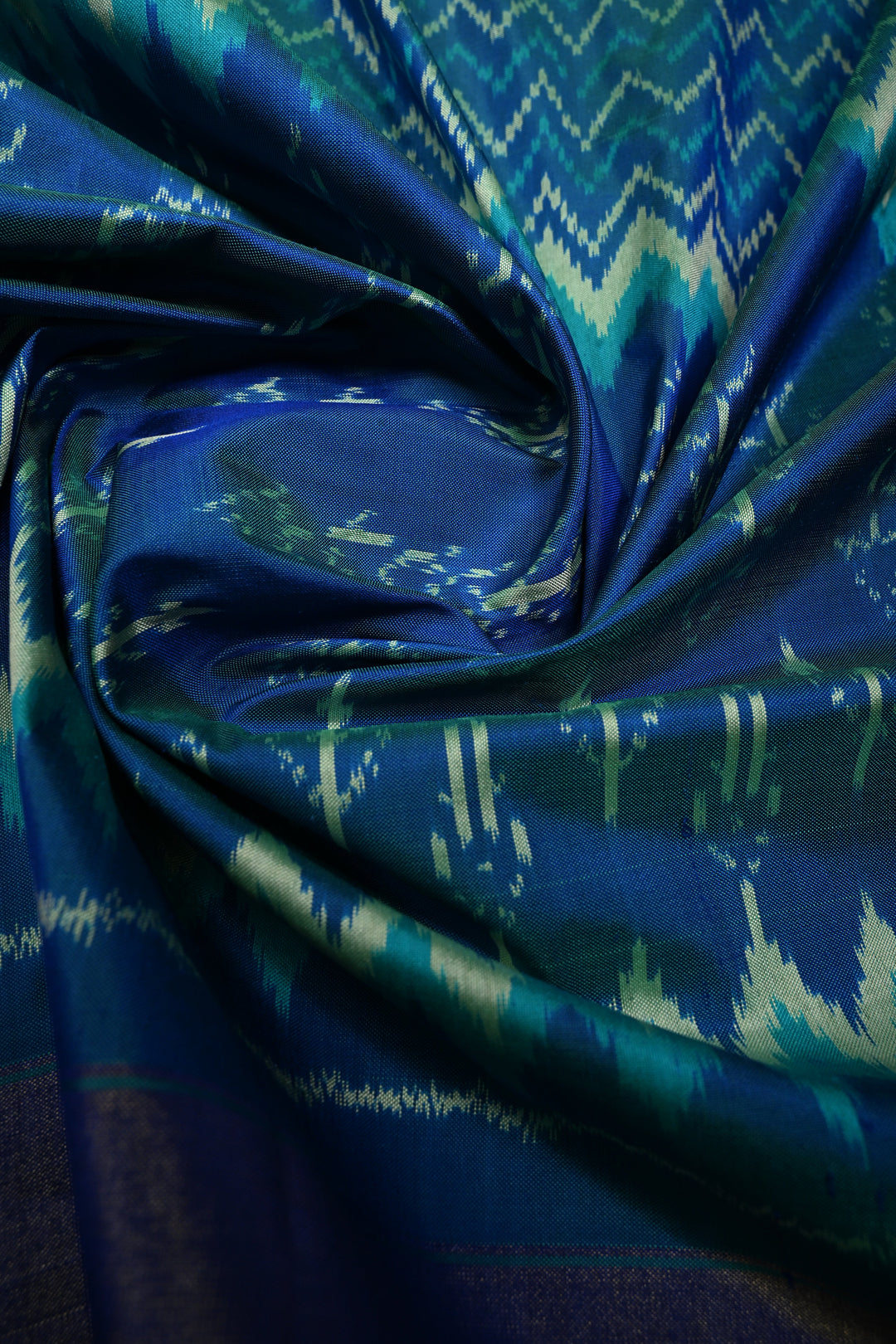 Peacock Blue Dual Tone  Pochampally Ikkat Pure Silk Saree with Multiple Design and Tissue Border | SILK MARK CERTIFIED | SHOBITAM