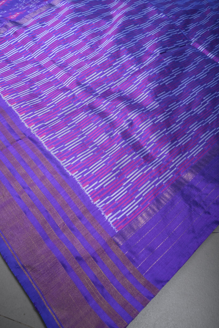 Lavender-Purple Pochampally Ikkat Pure Silk Saree with Rangoli Design and Stripes Zari Border | SILK MARK CERTIFIED | SHOBITAM
