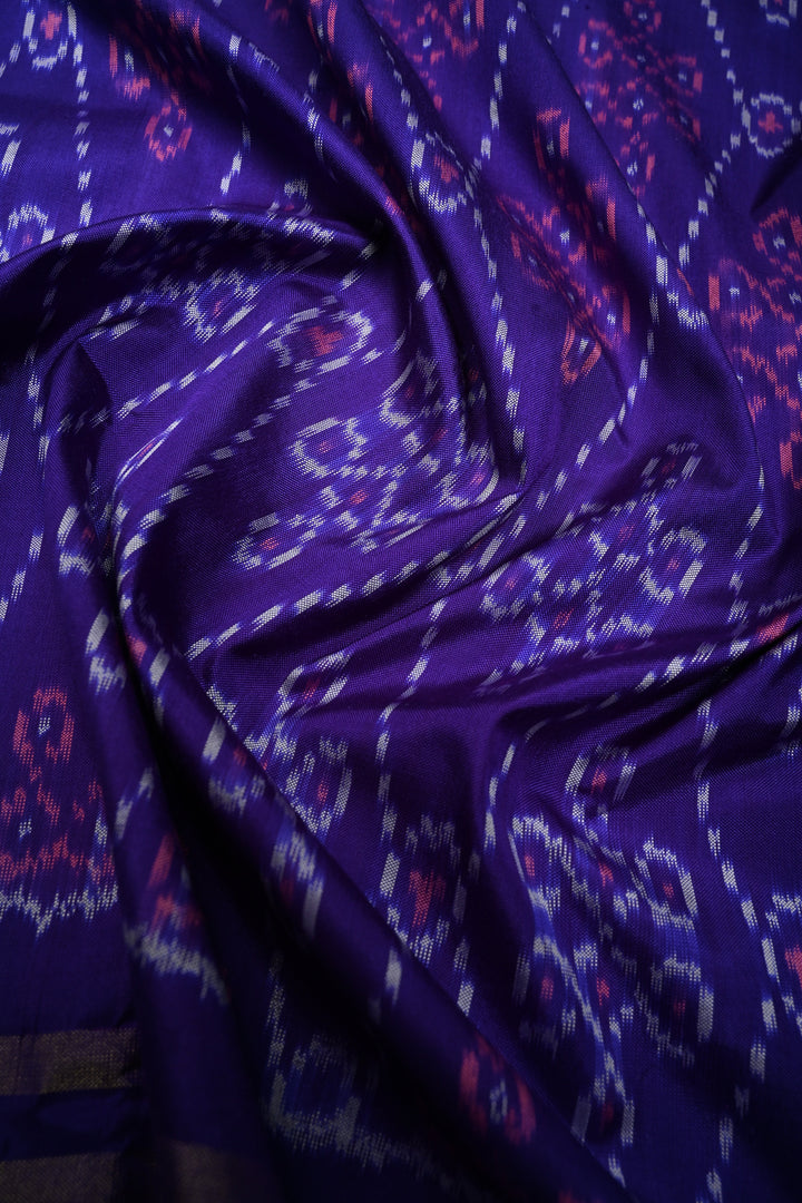 Lavender Pochampally Ikkat Pure Silk Saree with Kolam Design and Tissue Stripes Border | SILK MARK CERTIFIED | SHOBITAM