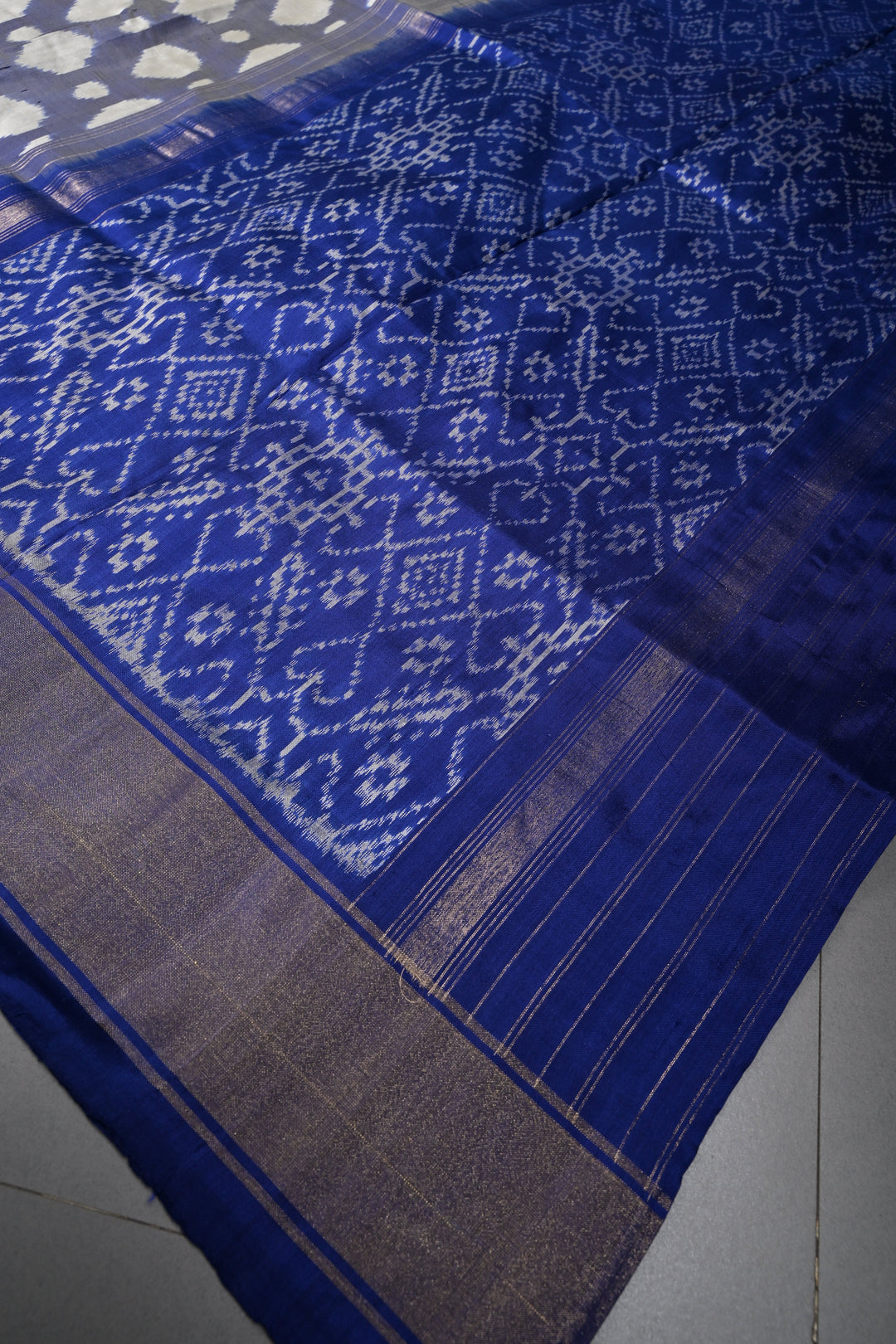 Light Blue Pochampally Ikkat Pure Silk Saree with Brocade and Tissue Border | SILK MARK CERTIFIED | SHOBITAM