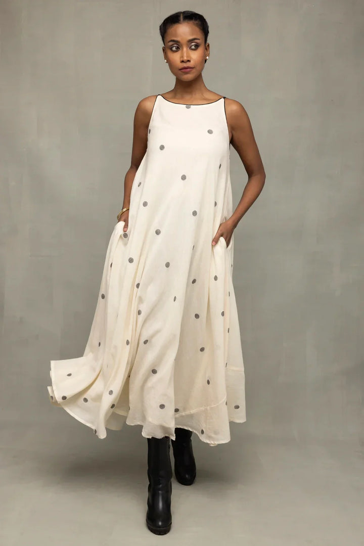 Pearl White Trapeze Jamdani Handwoven Dress | SHOBITAM