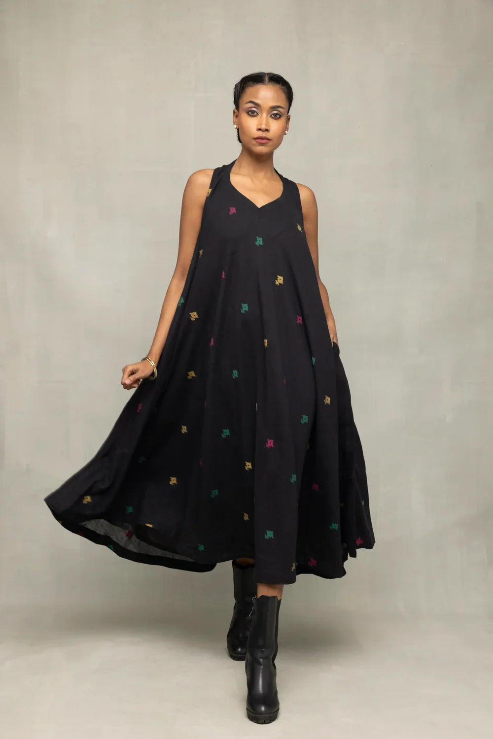 Black Noorrekha Pure Cotton Jamdani Dress | SHOBITAM