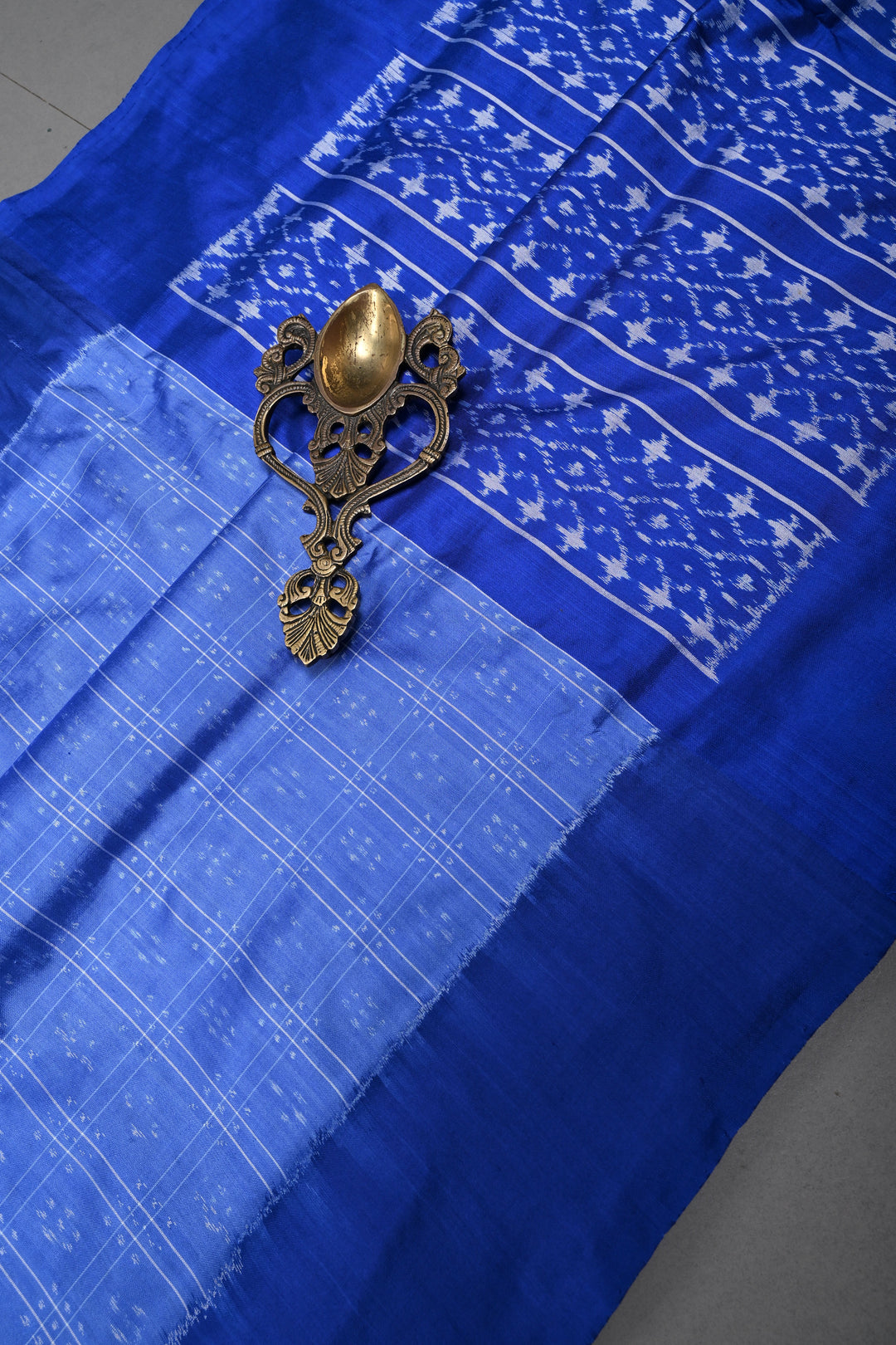 Periwinkle Pochampally Ikkat Pure Silk Saree with Brocade and Border | SILK MARK CERTIFIED | SHOBITAM