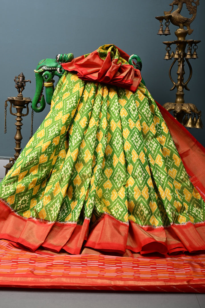 Leaf Green Dual Tone  Pochampally Ikkat Pure Silk Saree with Geometric Brocade and Contrast Tissue Border | SILK MARK CERTIFIED | SHOBITAM