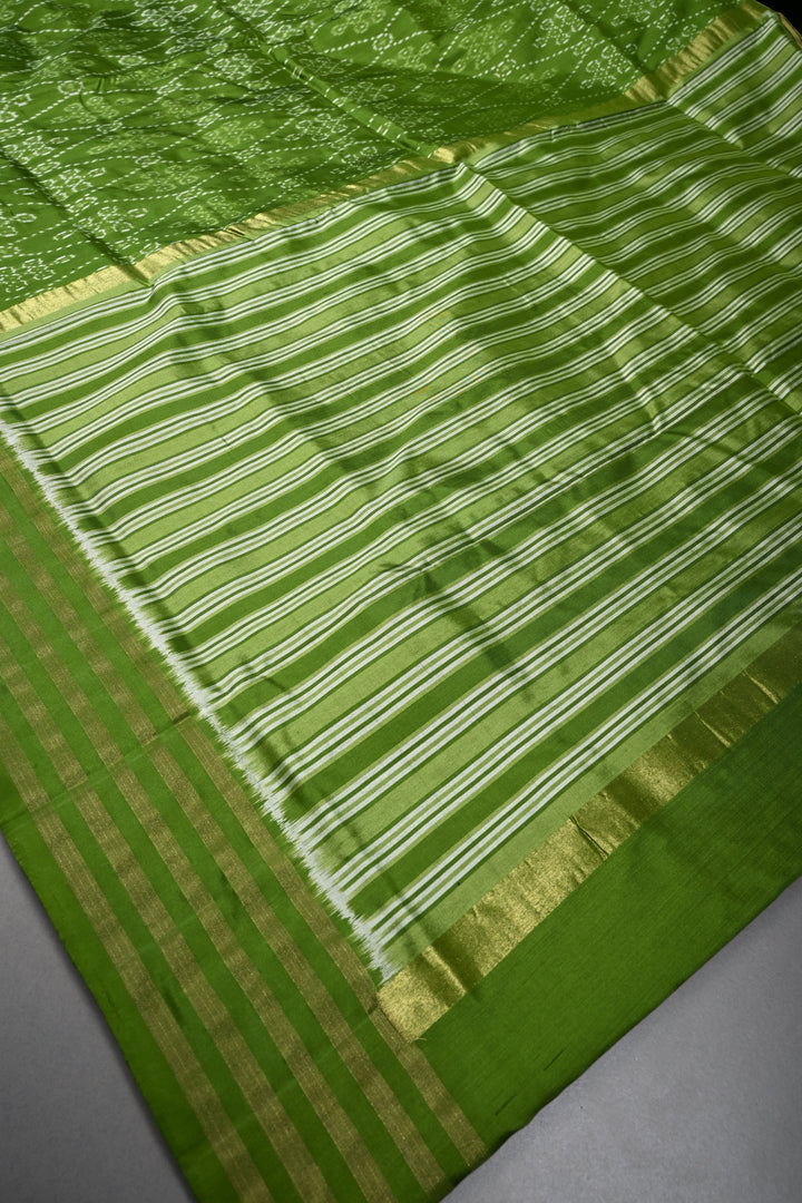 Mehendi Green Pochampally Ikkat Pure Silk Saree with Rangoli Design and Stripes Border | SILK MARK CERTIFIED | SHOBITAM