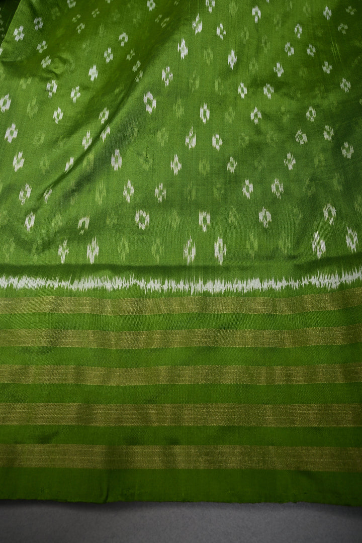 Mehendi Green Pochampally Ikkat Pure Silk Saree with Rangoli Design and Stripes Border | SILK MARK CERTIFIED | SHOBITAM
