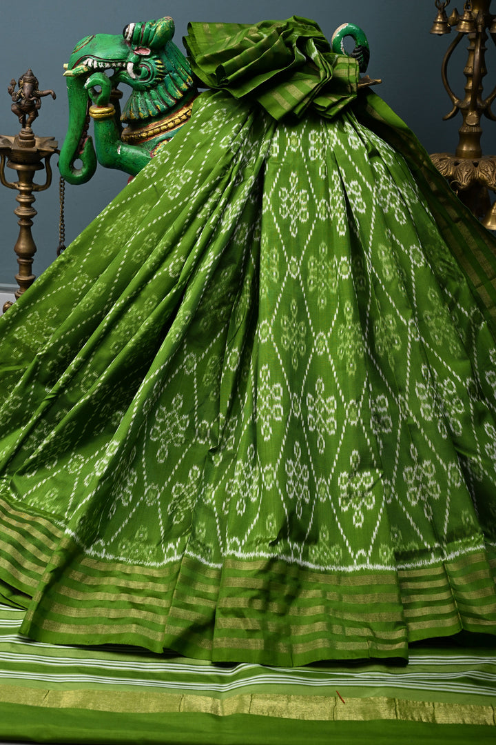 Mehendi Green Pochampally Ikkat Pure Silk Saree with Rangoli Design and Stripes Border | SILK MARK CERTIFIED | SHOBITAM