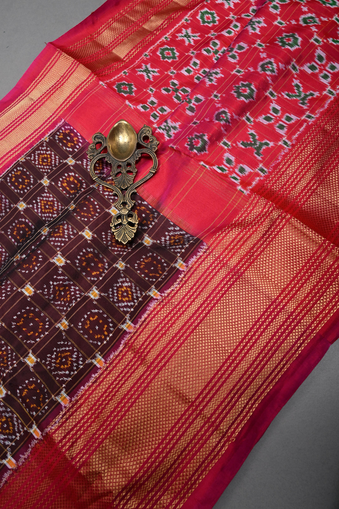 Kanchana  Pochampally Ikkat Pure Silk Saree with Patola Brocade and Contrast Zari Border | SILK MARK CERTIFIED | SHOBITAM