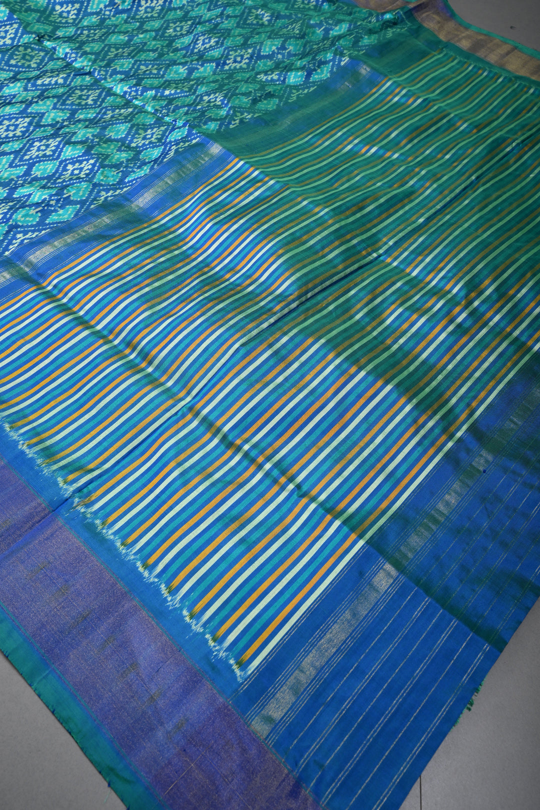 Blue-Green Dual Tone Pochampally Ikkat Pure Silk Saree with Geometric Brocade and Tissue Border | SILK MARK CERTIFIED | SHOBITAM