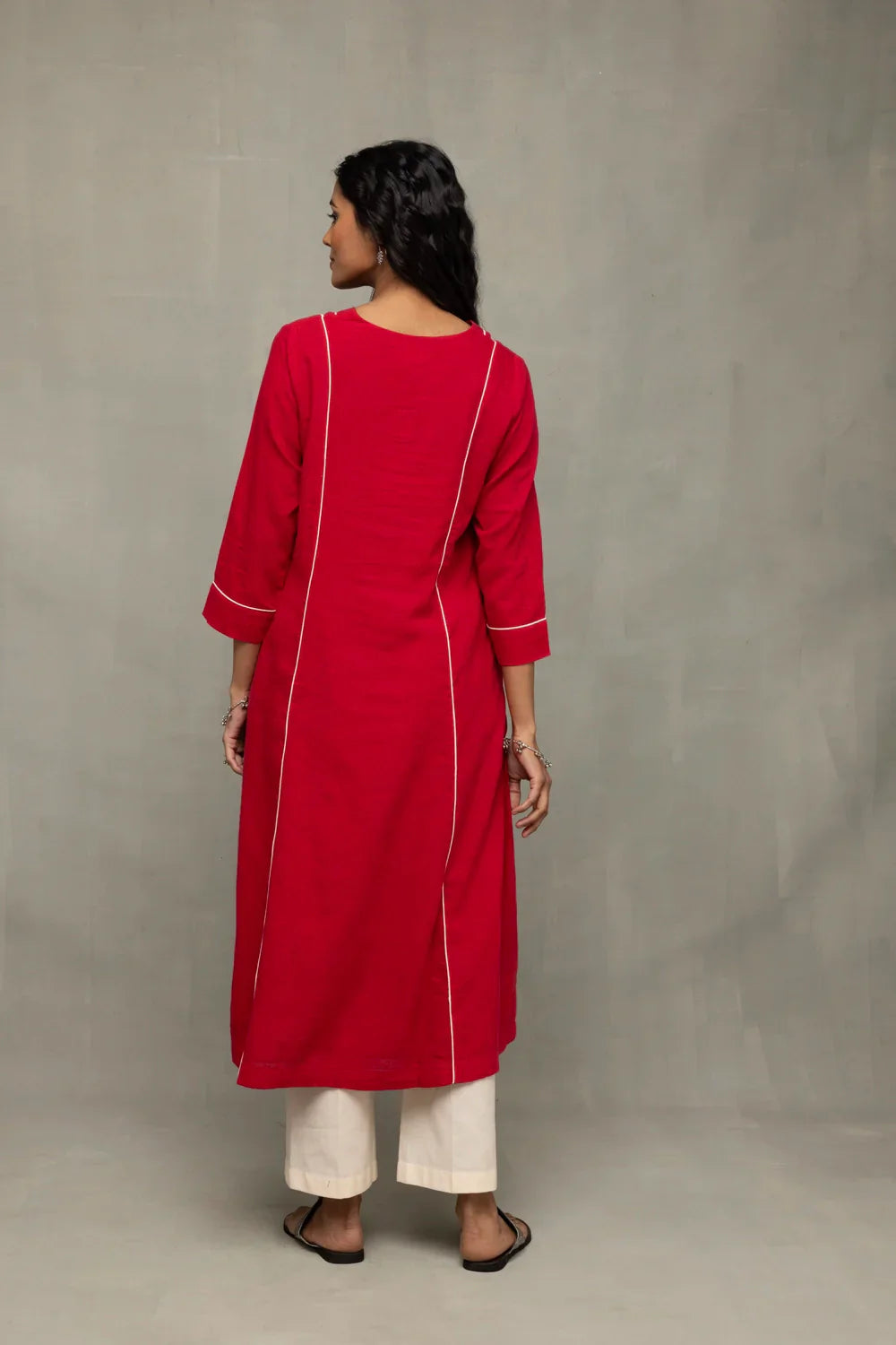 Red and White Jamdani Pujo Kurta Set With Dupatta | SHOBITAM