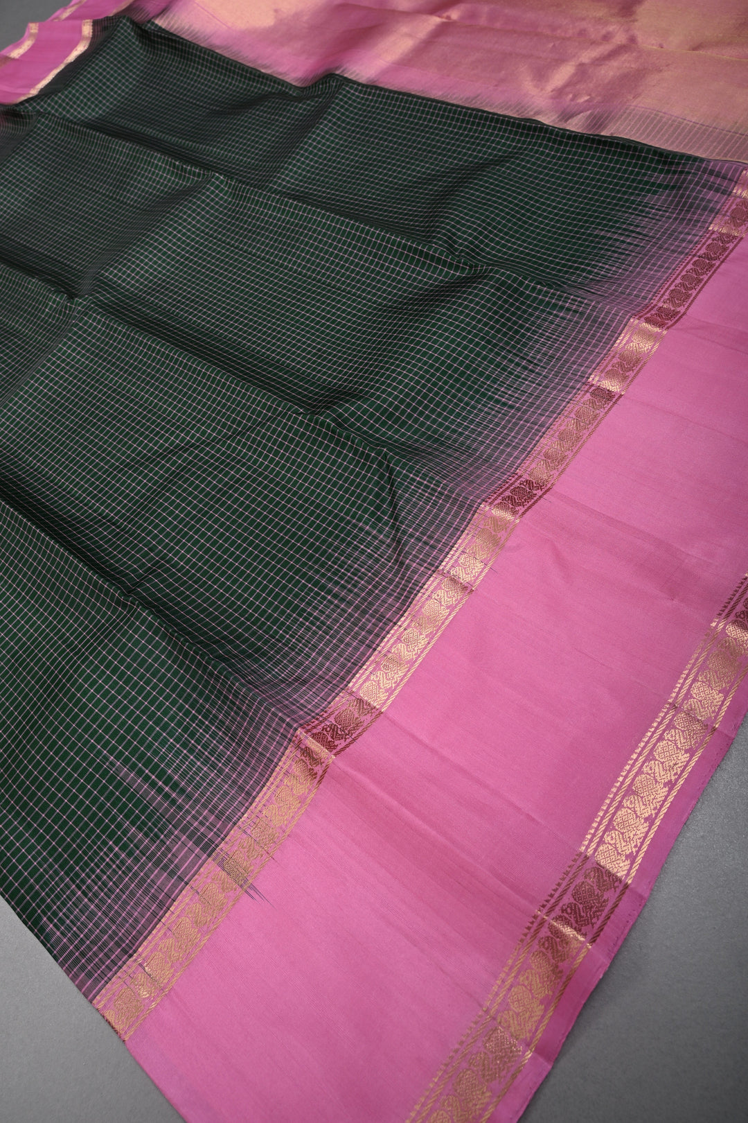 Forest Green Pure Kanjivaram Soft Silk Saree with Podi-Kattam Checks and Contrast Rettiapet Zari Border | SILK MARK CERTIFIED | SHOBITAM