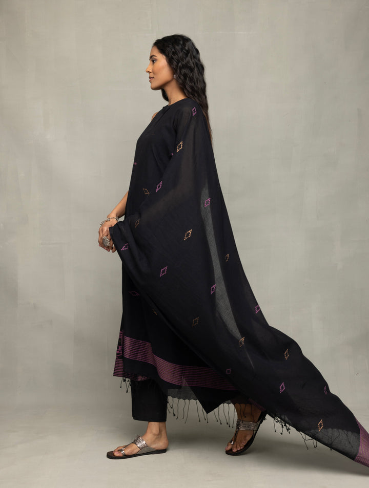 Handloom Black Pure Cotton Yantra Zari Jamdani Kurta Set WIth Dupatta | SHOBITAM