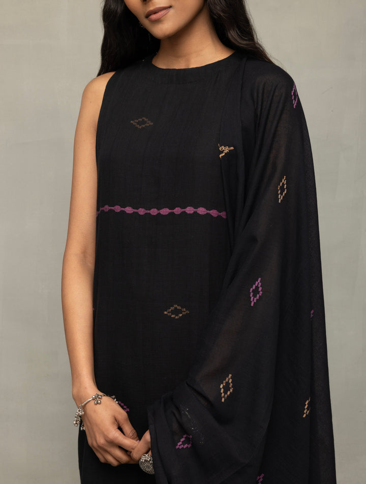 Handloom Black Pure Cotton Yantra Zari Jamdani Kurta Set WIth Dupatta | SHOBITAM