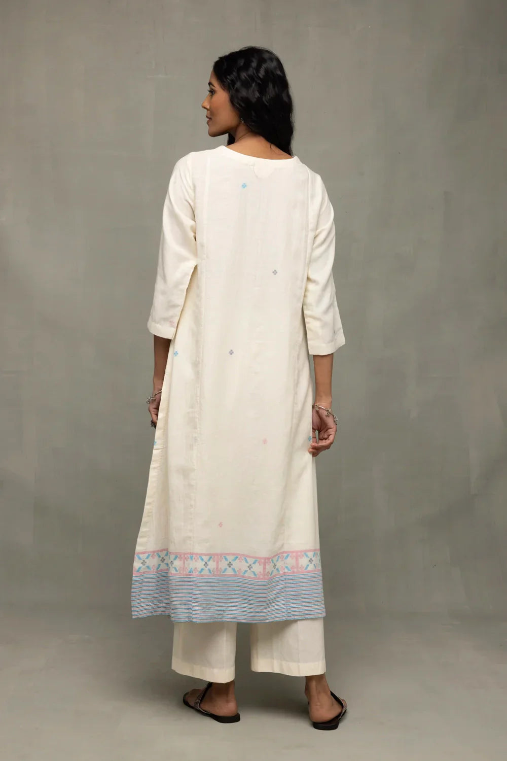Ivory White Geometric Jamdani Kurta Set With Stripes Dupatta | SHOBITAM