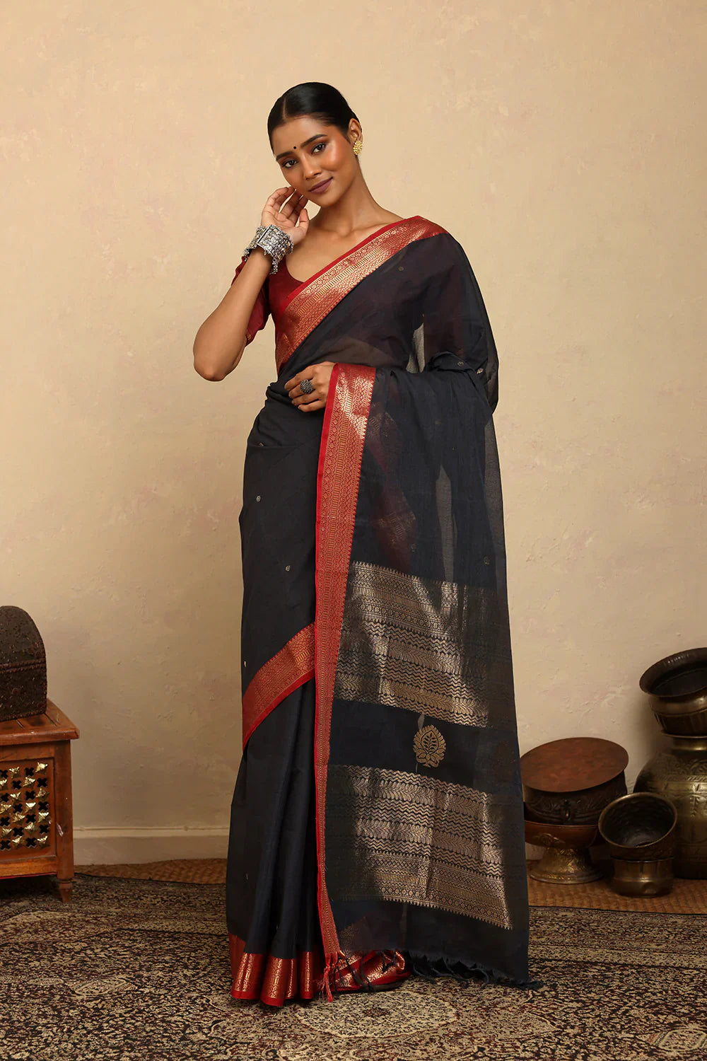 Handloom Dark Grey Kanchi Cotton Saree with Red Zari Border | SHOBITAM